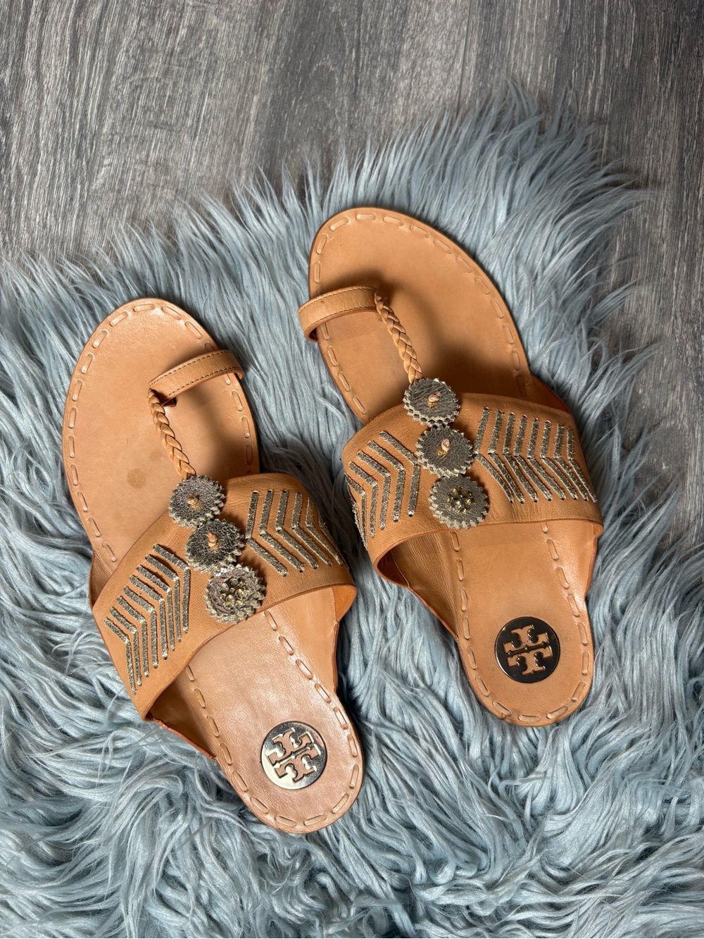 RARE Tory Burch embellished leather toe ring sandals tan gold 9